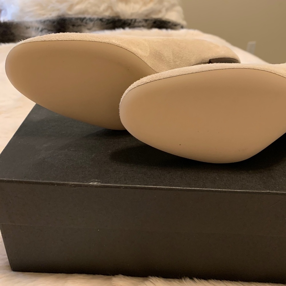 J. Crew Tortoise Heels in Suede Size 5 Tawny Sand - Picture 5 of 8